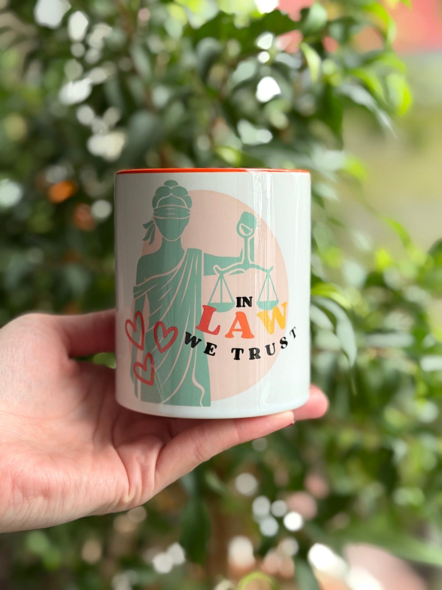 🧡 in law we trust 🧡- Tasse